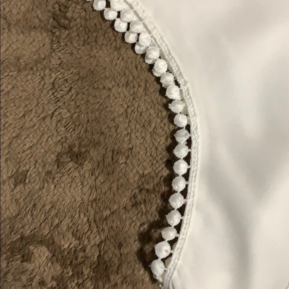 LIKE NEW. White dress - Picture 4 of 4